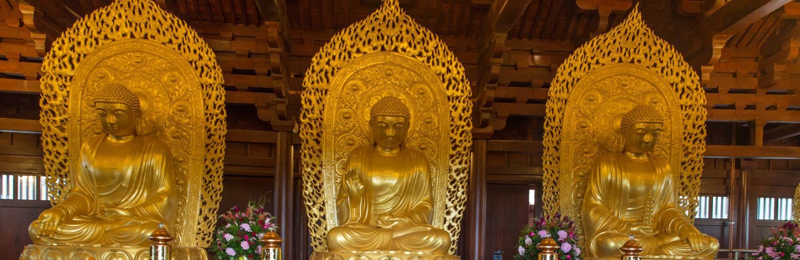 3 Buddha in Main Hall